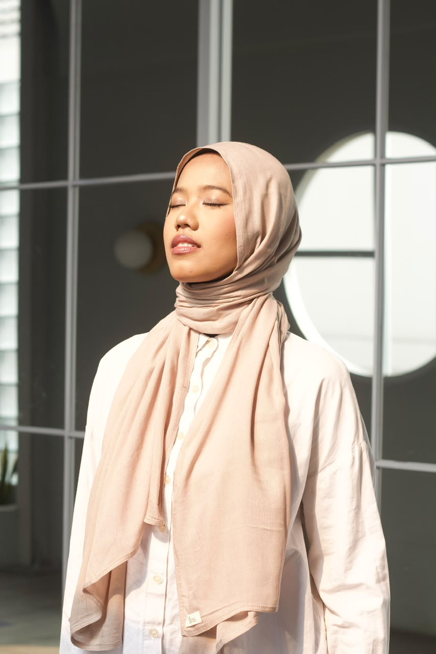 Pashmina viscose bamboo lins_official dengan jatuh kain yang lembut